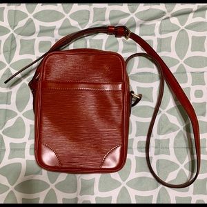 Vintage Aunthetic Louis Vuitton Epi leather bag.